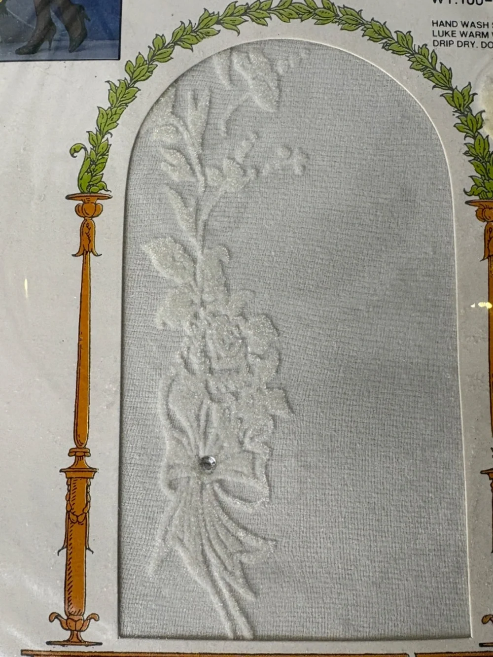 NEW VintageJavel White/Rhinestone Floral ONE SIZE 5-5' 9  100- 165 lbs HN3812-1